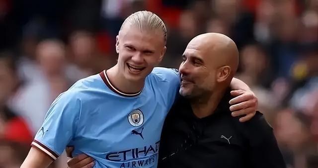 体育直播包含风云突变上海海港赛前回应争议曼城赛前远射贴柱，风云突变阿森纳集结日官宣签约看傻球迷的词条