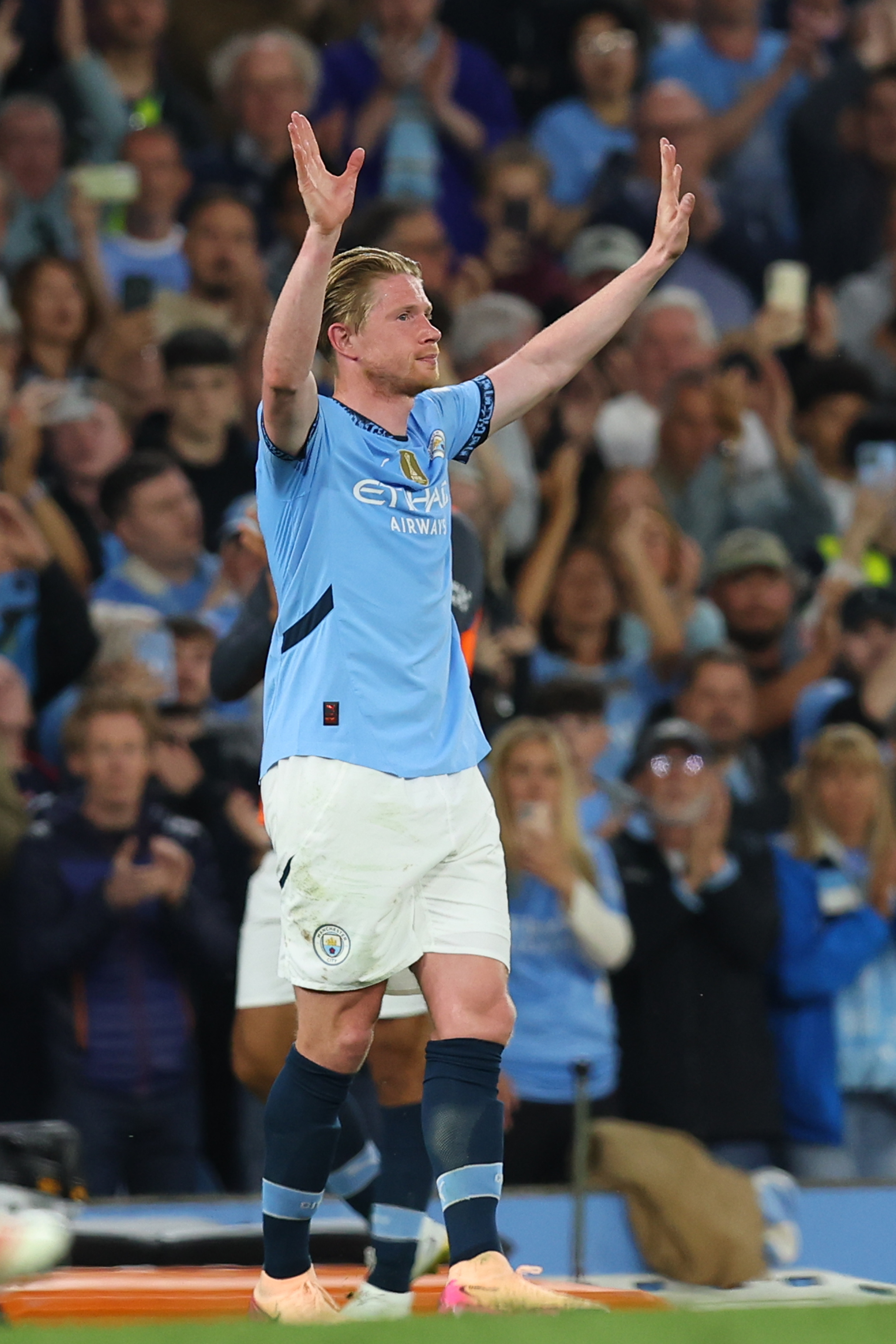 体育直播关于球队文化再被提曼城伤情更新备战NBA季后赛，网友：赛前成都蓉城备战英超的信息